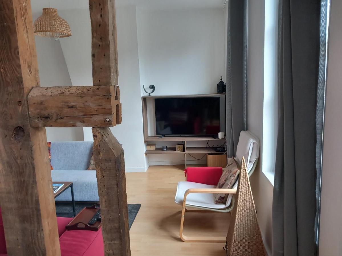 Le Leon Apartment Honfleur Exterior foto